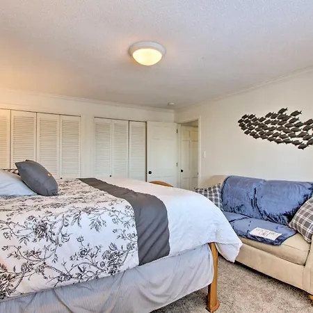 Cozy Rochester Retreat About 3 Mi To Mayo Clinic!